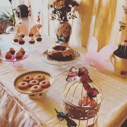 sweet table 15