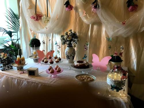 sweet table 5